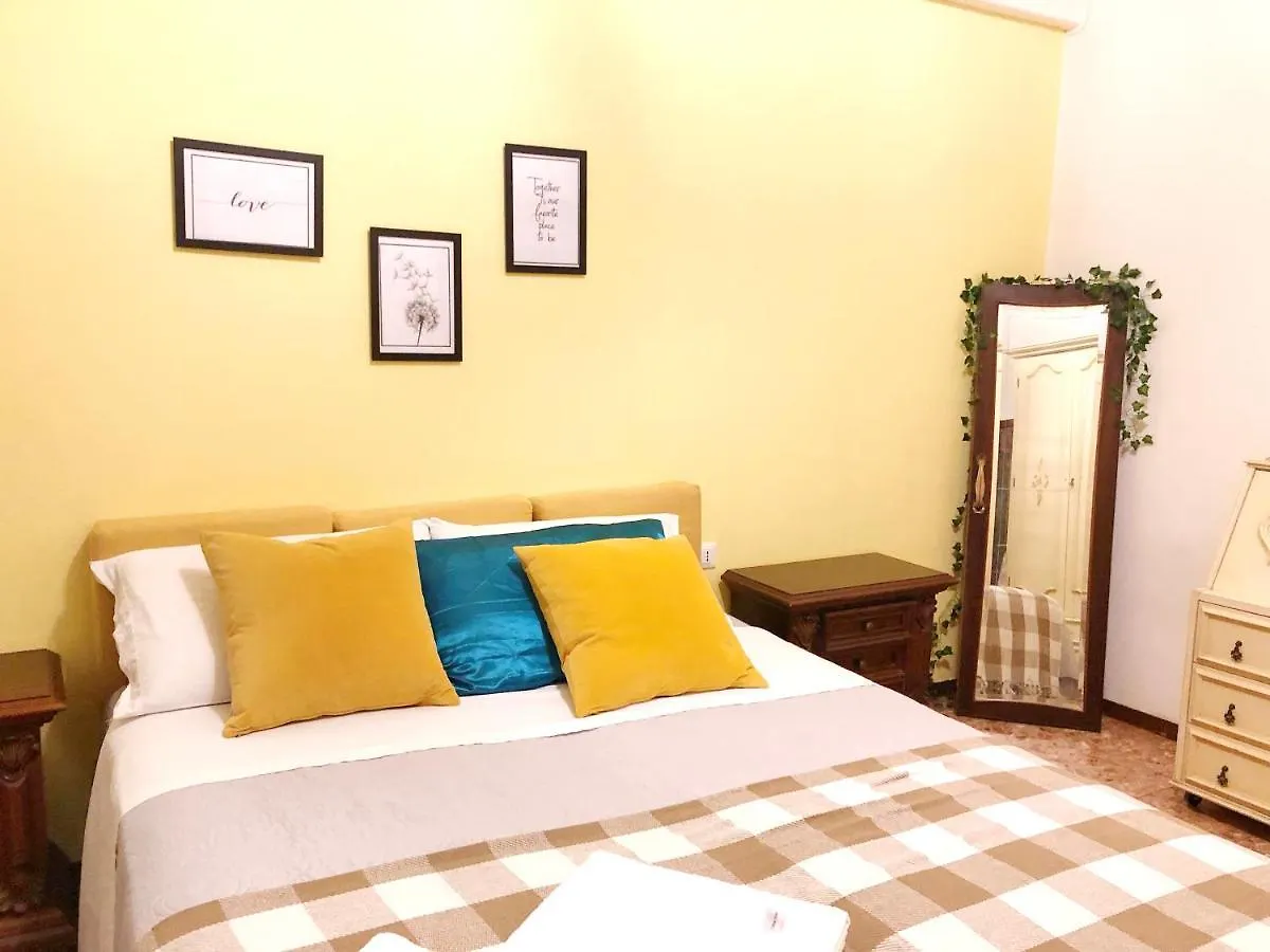 Casa Rosmary, Family And Parking For Venice Asseggiano Italy