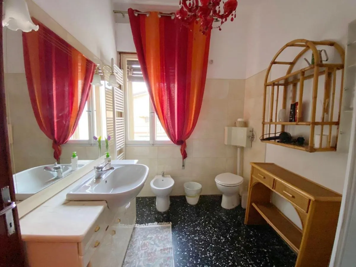 Casa Rosmary, Family And Parking For Venice Asseggiano Apartment