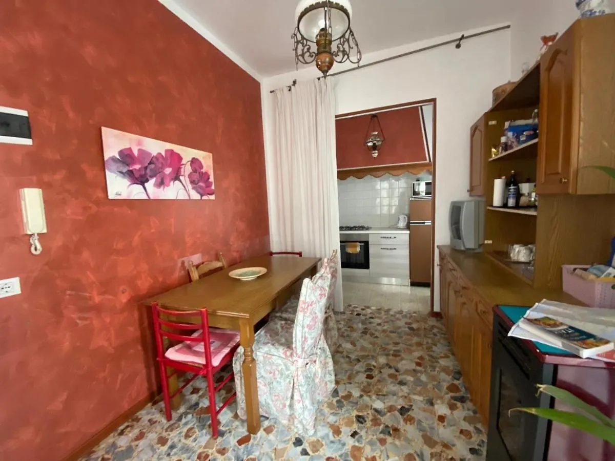 Casa Rosmary, Family And Parking For Venice Asseggiano