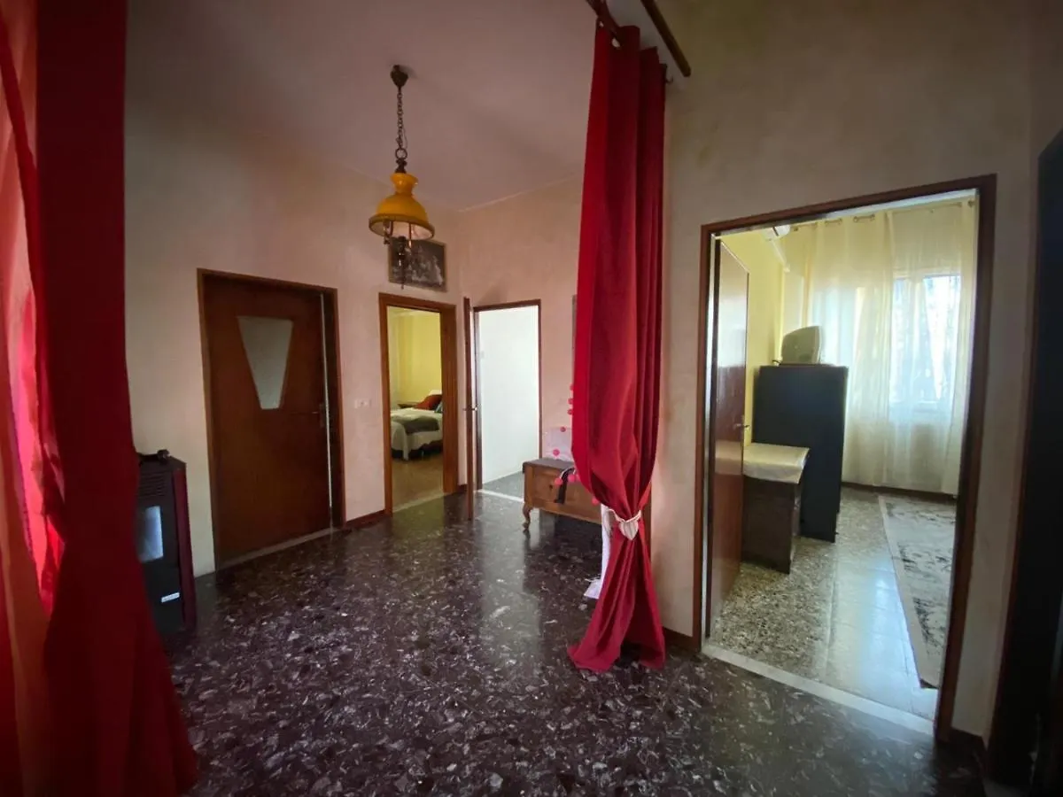 Casa Rosmary, Family And Parking For Venice Asseggiano Italy